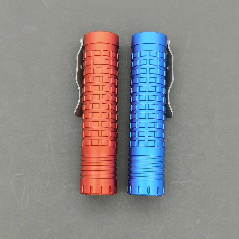 Reylight Dawn - Blue - 3x XPL-Hi 6500k Glow gasket battery inc (no box)