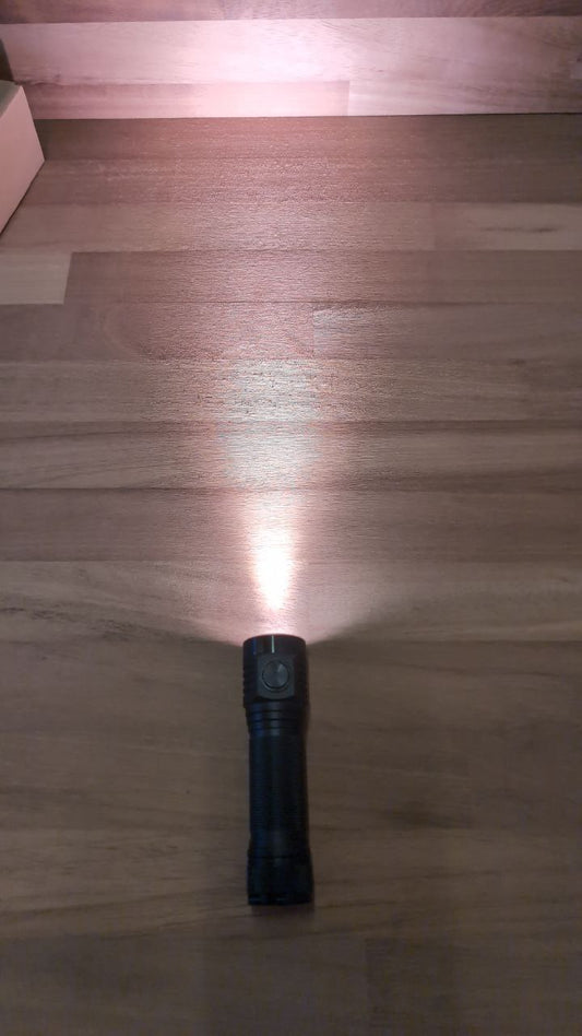 Emisar DA1K 21700 HIGH POWER LED FLASHLIGHT BLACKEDOUT NTG50 2700k RGB