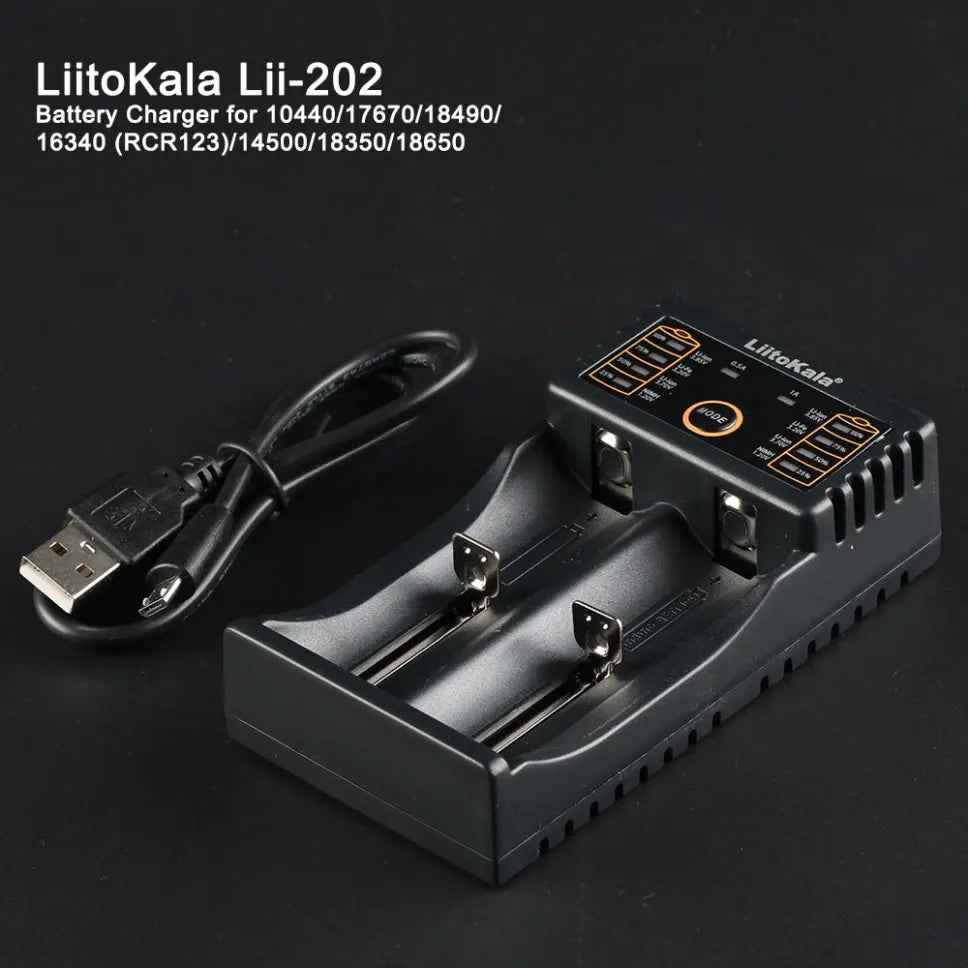 LiitoKala Lii-202 li-ion / ni-mh/ni-cd 4 bay battery charger