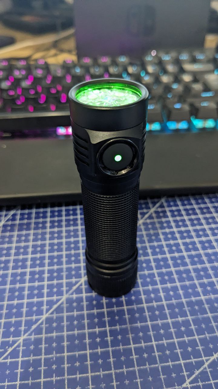 Emisar D4K 1*21700 BLACK 219b SW45K Lume X1 with battery for HAMMY